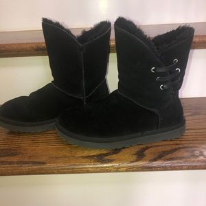 Authentic Constantine black Uggs